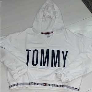 Tommy Hilfiger cropped sweatshirt